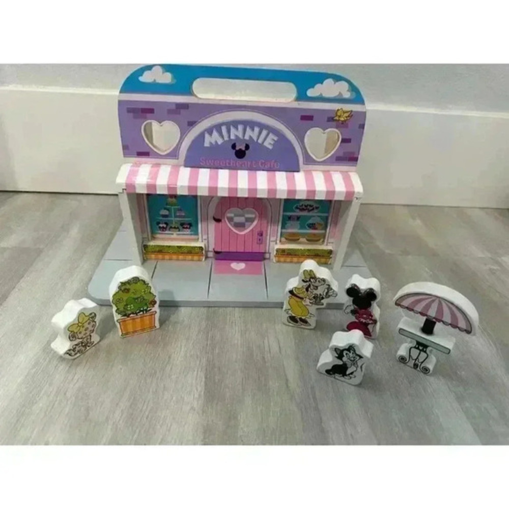 Melissa & Doug Minnie Sweetheart Cafe Playset - Pink, Purple, White, Blue